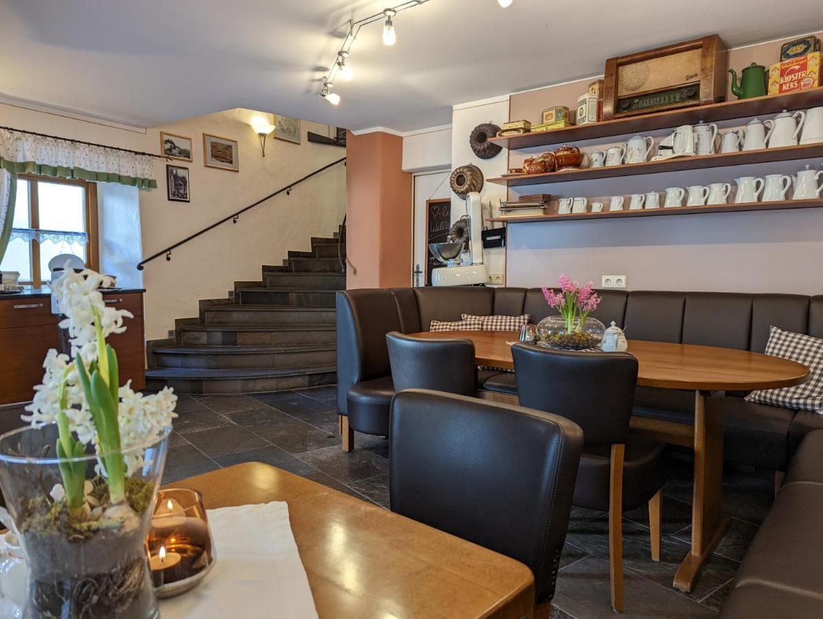 Hotel Klapperburg ไบล์ชไตน์ ภายนอก รูปภาพ