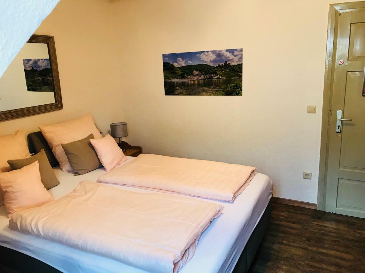 Hotel Klapperburg ไบล์ชไตน์ ภายนอก รูปภาพ